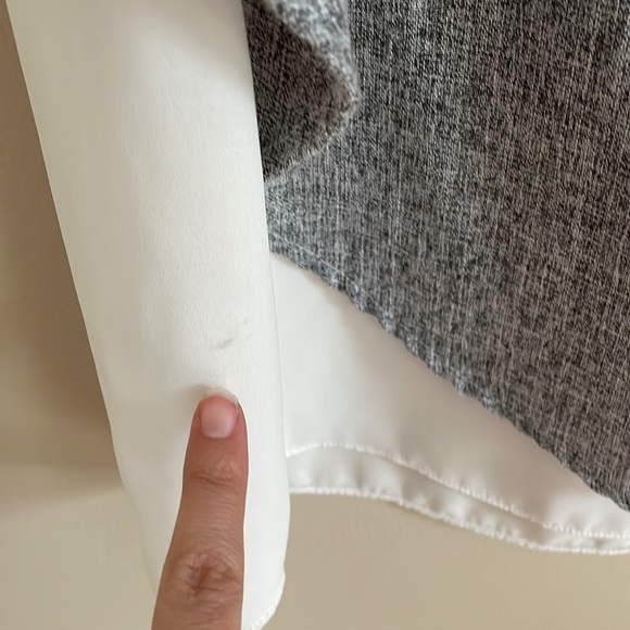 41 Hawthorn StitchFix Gray White Mixed Material Sleeveless Blouse, Size Small - Picture 4 of 8